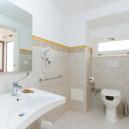 Corte Fontana Gemini (Apulia)
